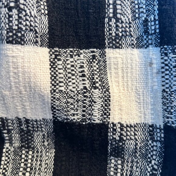 Compagna Monochromatic Check Old Money Classic Pencil Skirt - Picture 7 of 7